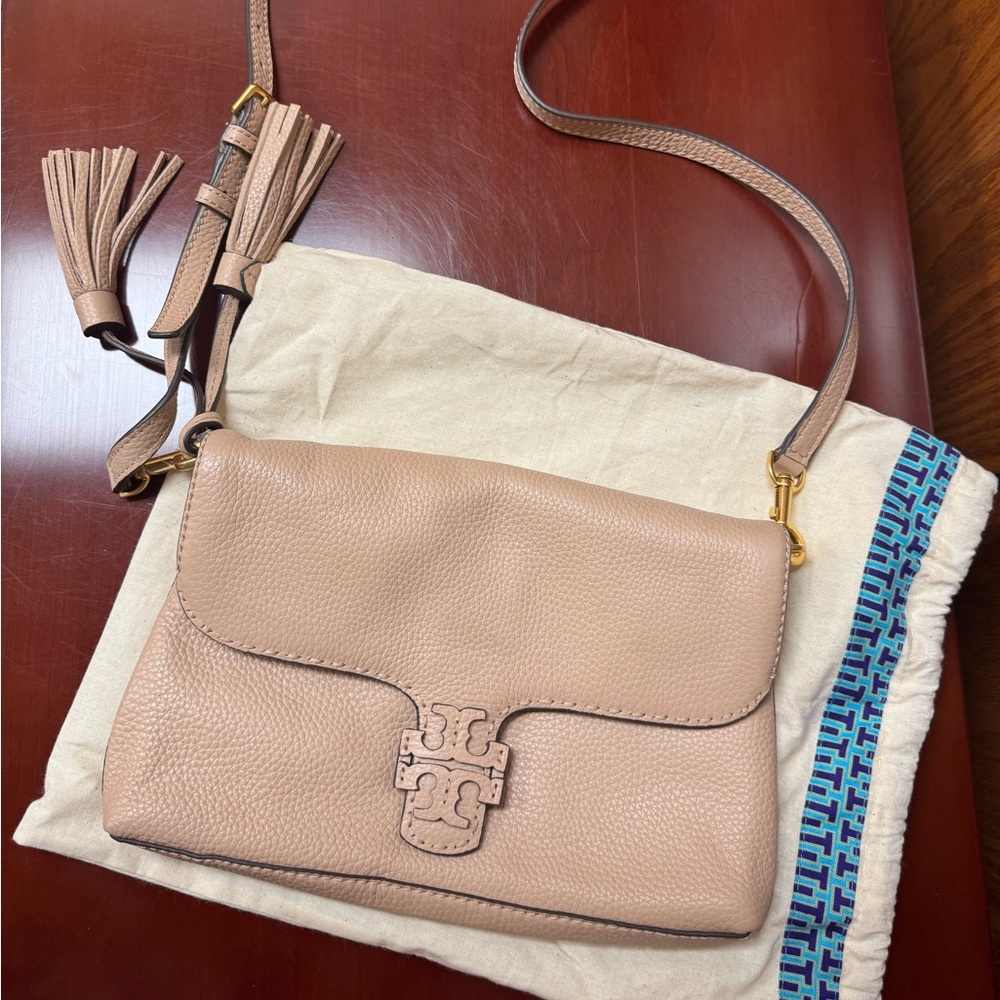 Tory Burch Tan Crossbody Bag with Leather Finish